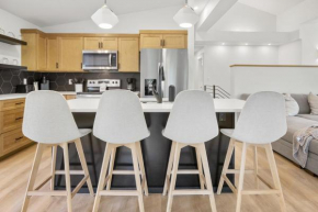 Willow - 99 Ridge Lane
